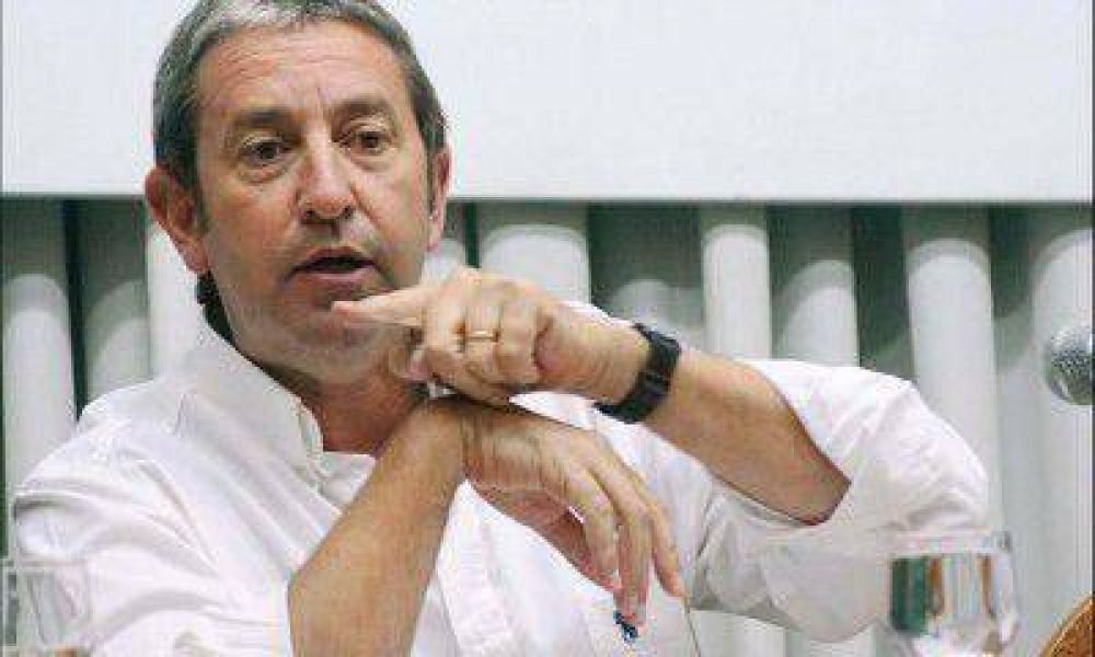 La oposici�n presiona para evitar que se desdoblen las elecciones por decreto 