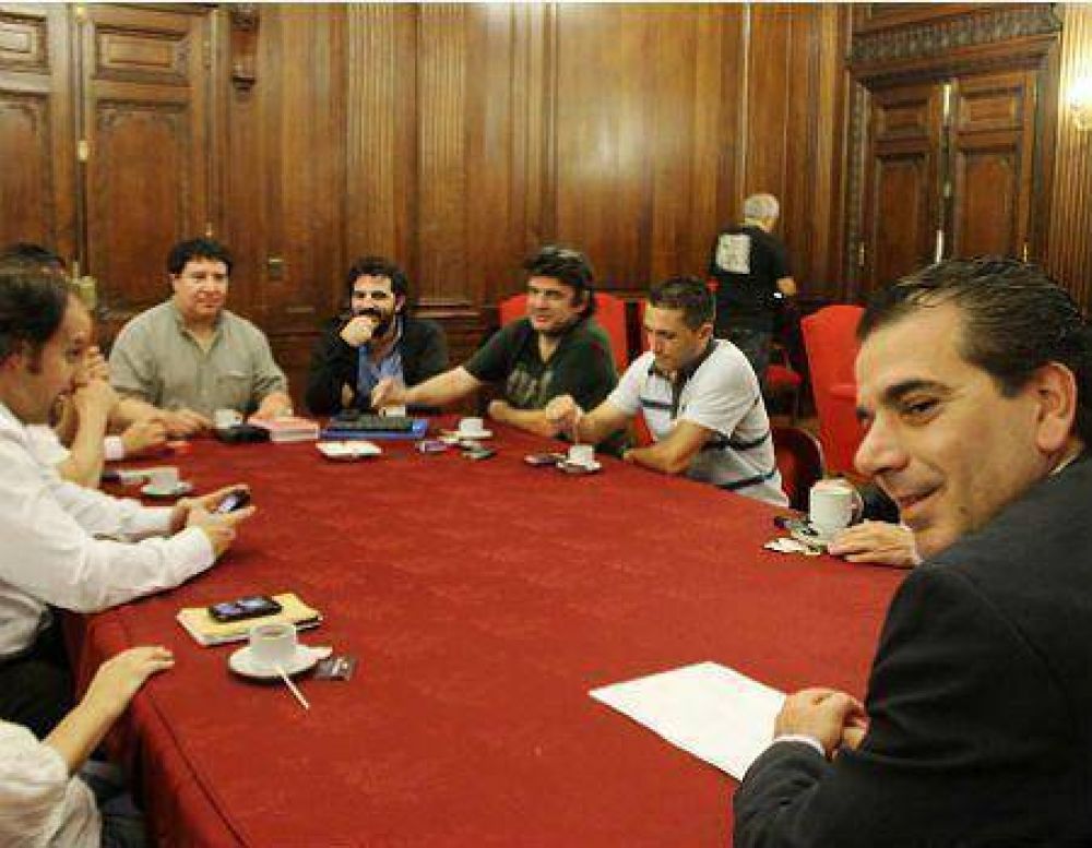 Los metrodelegados, con el PRO en la Legislatura
