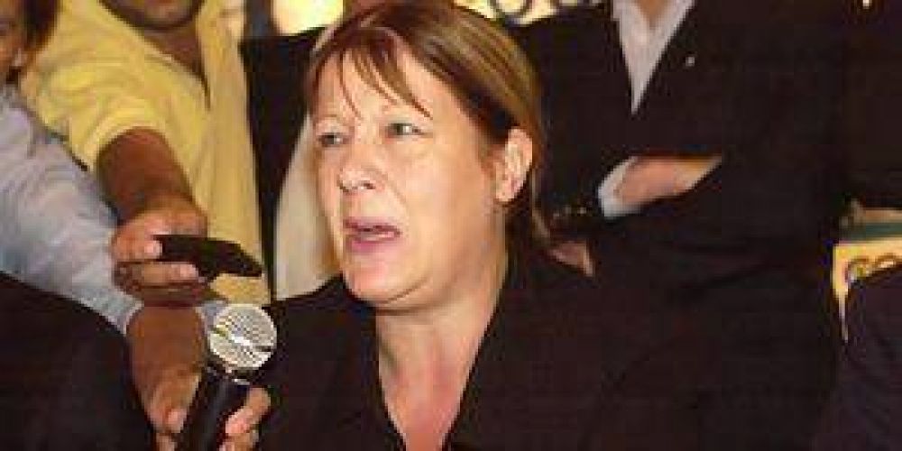 Stolbizer: �El Gobierno financia sus campa�as con dinero de la droga�
