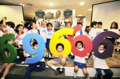 El 100% de las escuelas de la ciudad de San Luis ya tienen sus netbooks