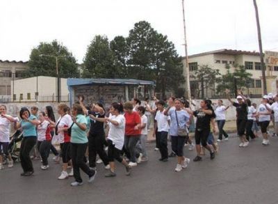 Pilar se viste de azul para concientizar sobre la diabetes