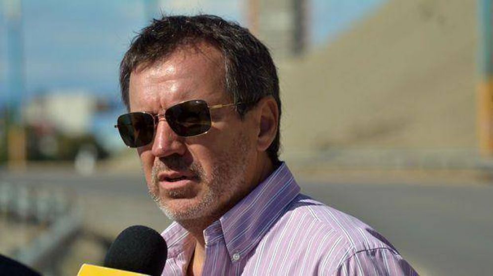 Boyero analiz� con concejales el Presupuesto 2013 para obras