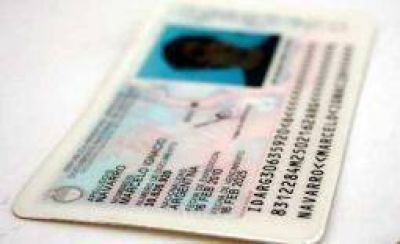 Desde el lunes, el DNI se renueva a los 14 a�os 