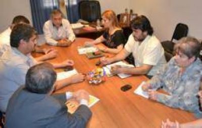 Concejales analizan sumar nuevas l�nes de colectivos urbanos 