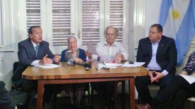 Legislador entrerriano le reclama a la Presidenta por la soberan�a nacional