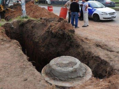 Un obrero muri� sepultado al desmoronarse una zanja en Villa Constituci�n