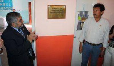 Habilitaron gabinete inform�tico y sal�n 