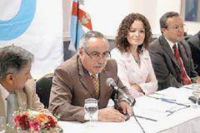 Convocaron a realizar aportes para celebrar el Bicentenario