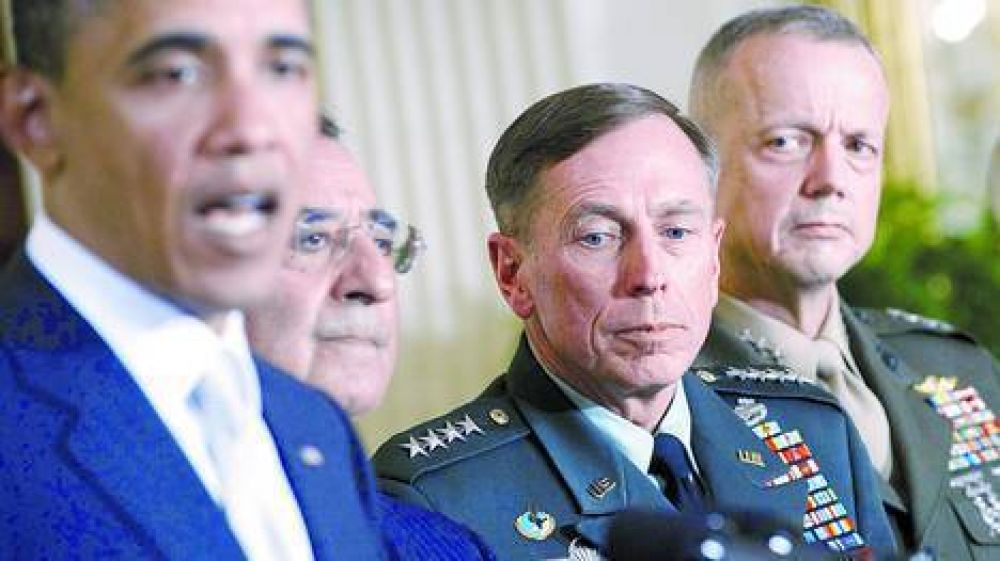El esc�ndalo del jefe de la CIA ahora salpica a un alto mando de la OTAN