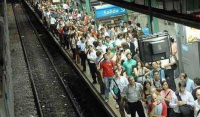 Analizan formas de financiaci�n del subte