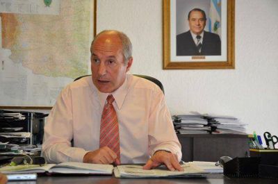 Salud: el ministro afirma que la mano dura "es para controlar, no para perseguir"