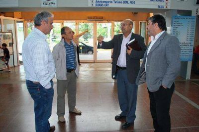 Seguridad en Pico: especialistas recorrieron lugares para instalar c�maras 