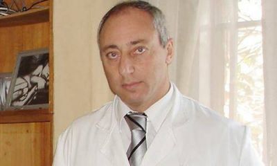 Despiden a dos m�dicos acusados de maltrato