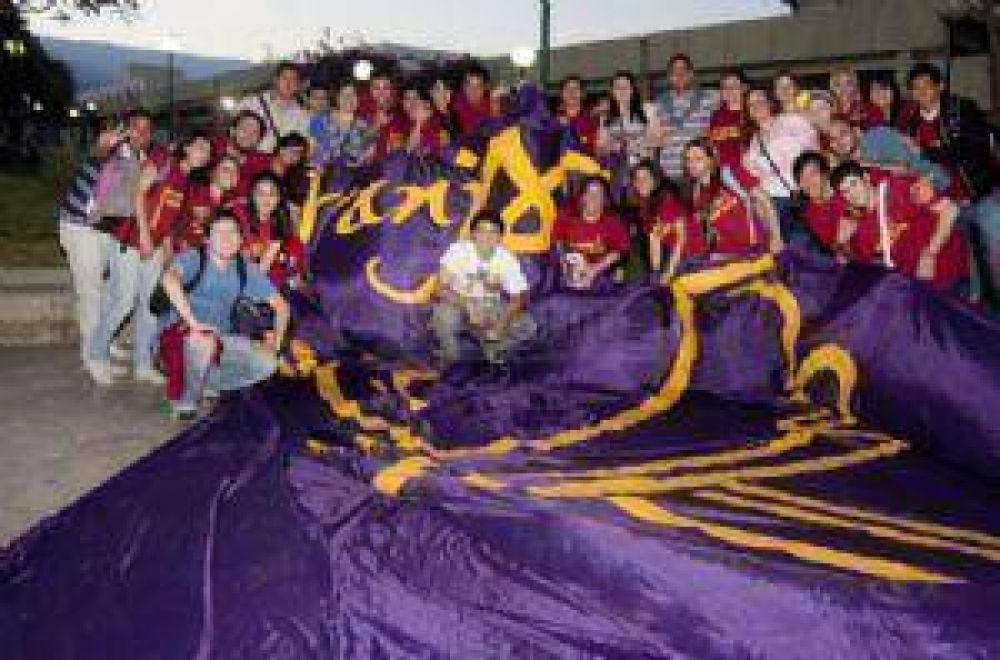 Franja Morada gan� en la Facultad de Derecho