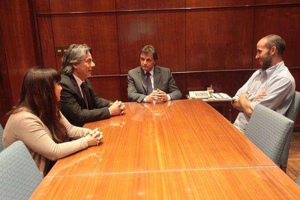 Pulti recibi� a la autoridad local del Afsca