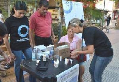Personal del Servicio de Diabetes y Nutrici�n del Perrando realiz� una jornada de concienciaci�n