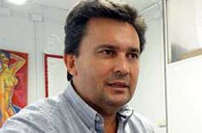 Zimmermann celebr� la aprobaci�n de las primarias abiertas