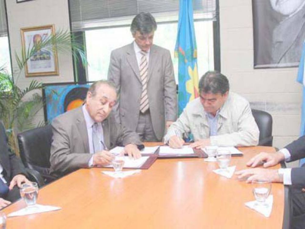 Convenio con Arturo Puricelli