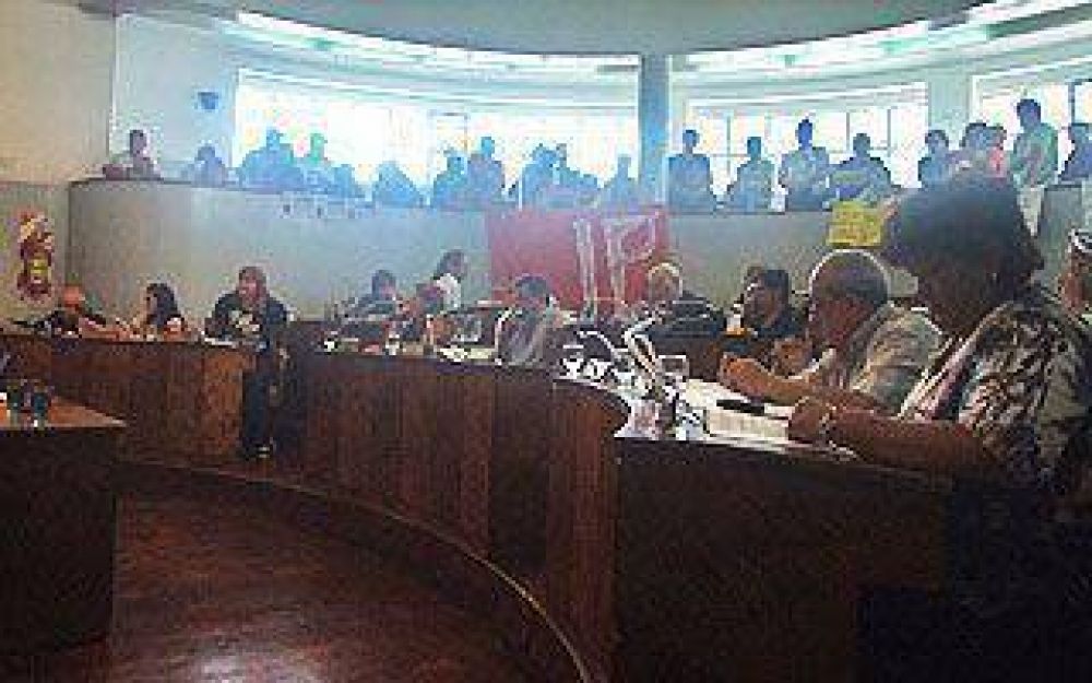 LOMAS: Giraron a comisi�n el Presupuesto y la ordenanza fiscal 2013