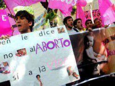 J�venes contra el aborto no punible