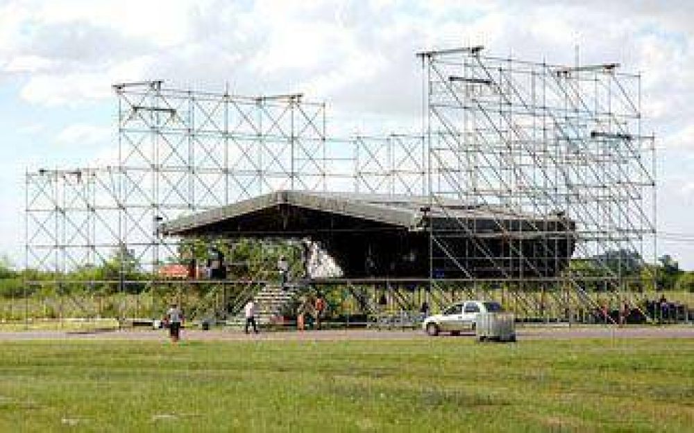 Ultimos arreglos para la fiesta de beatificaci�n de Mar�a Crescencia