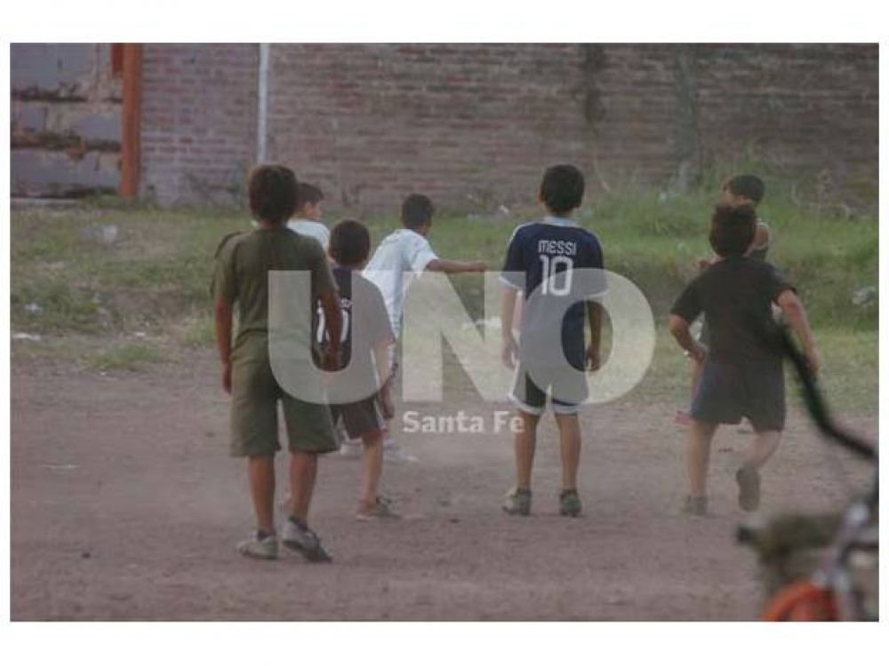 Unos 30 nenes mayores de 8 a�os esperan ser adoptados