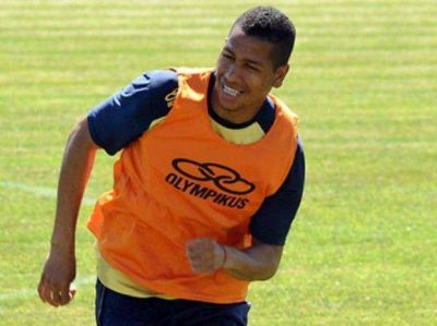 Central: Freitas est� frente a una nueva chance; todos esperan m�s del uruguayo
