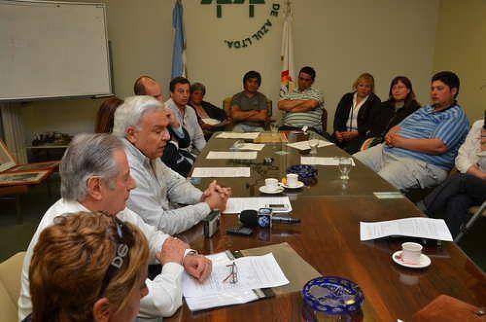 Nuevas empresas aportar�n al operativo de entrega de leche a los barrios