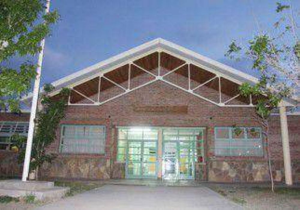 Profesor golpeado por el padre de una alumna 