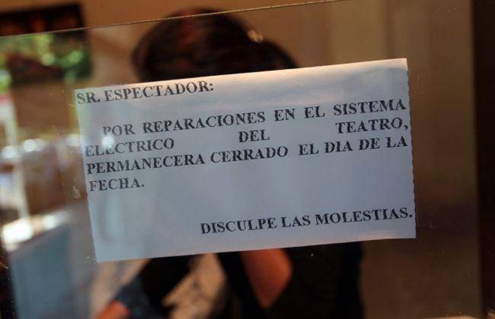 Recambian el tendido el�ctrico del teatro Col�n tras un nuevo cortocircuito