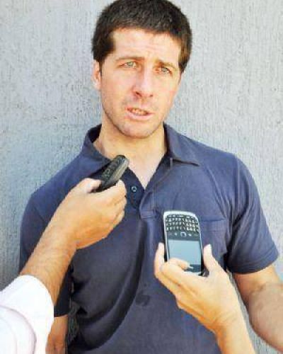 �El gobernador me pidi� exhibir el RB7 en el F�rum santiague�o� 