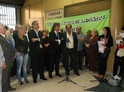 Inauguraci�n de la Federaci�n de Jubilados de Avellaneda