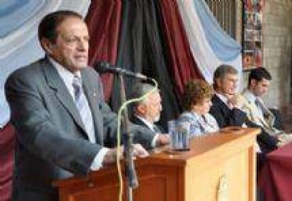 La UNSa dictar� a partir del 2014 la carrera de medicina para estudiantes desde 4� a�o