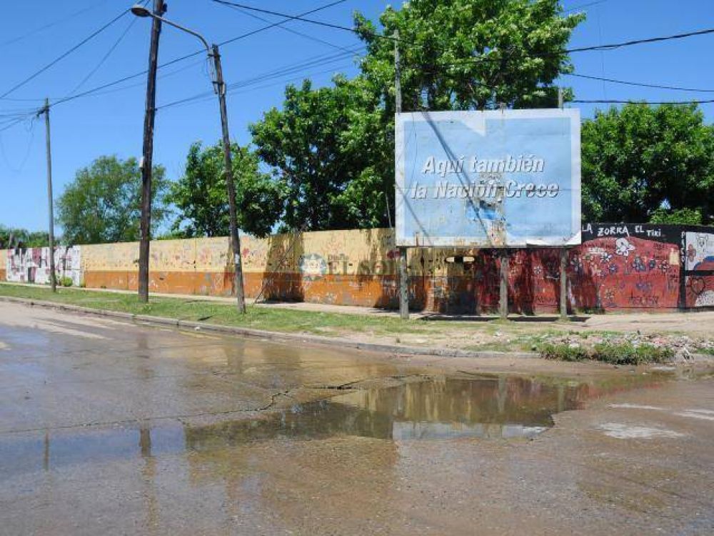 Aulas inundadas y quejas en el Jard�n 946 de Villa Luj�n