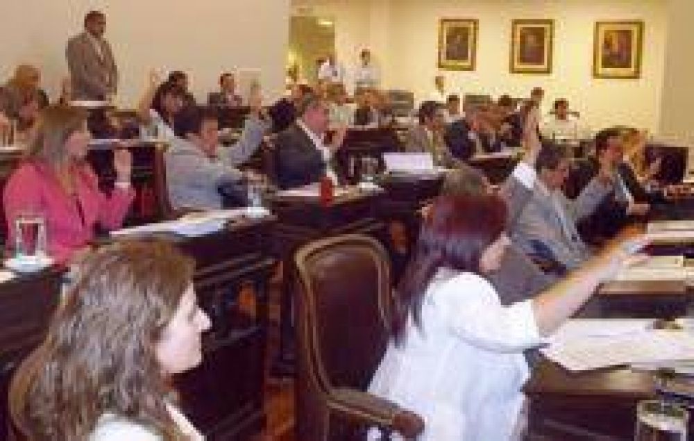 Confirman plus salarial a m�dicos que se radiquen en el interior 