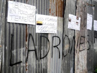 El Municipio anunci� la paralizaci�n de la pol�mica obra de Bernal