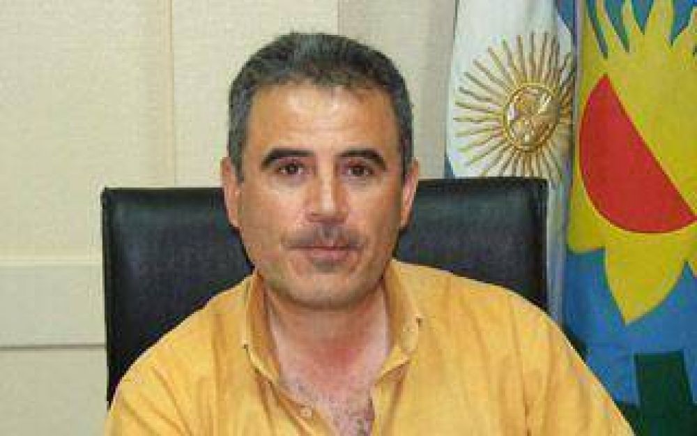 LOMAS DE ZAMORA: Oyhambur� destac� que presupuesto contempla una �fuerte inversi�n�