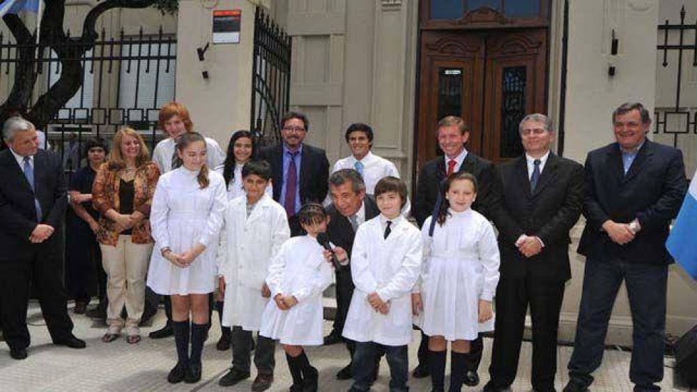 La Presidenta inaugur� las obras de la Escuela Normal 