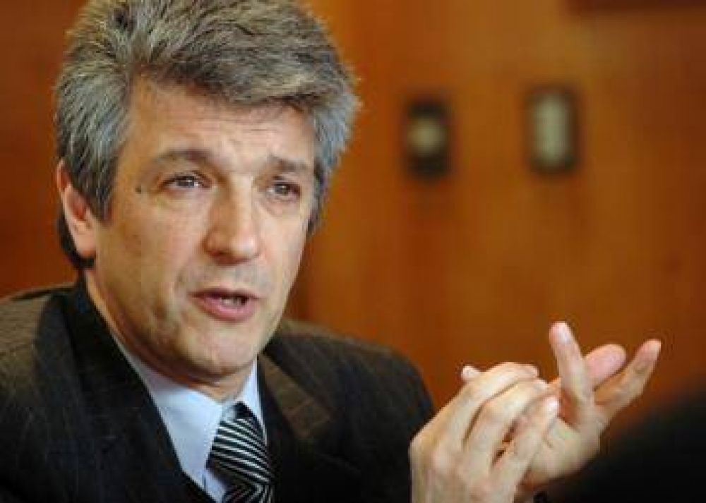 Gustavo L�pez disertar� sobre la Ley de Medios