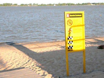 La muerte de un nadador desnud� fallas en los controles en el Paran�