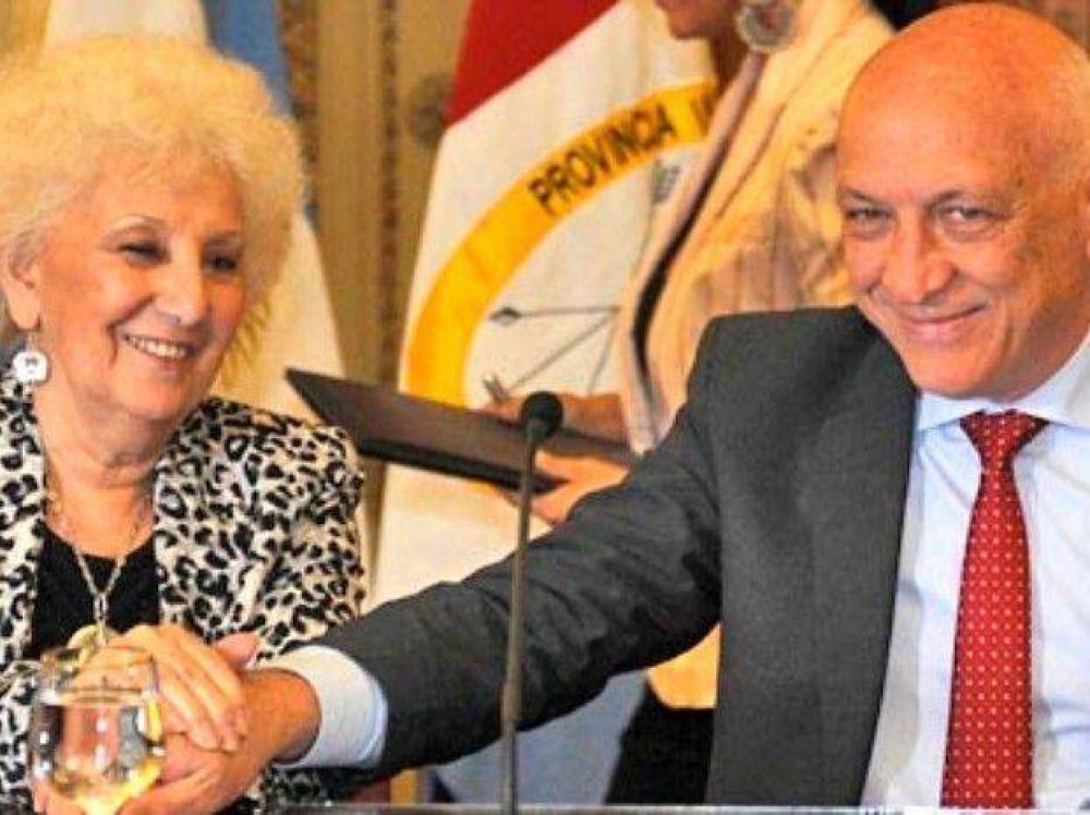 Abuelas y provincia firmaron un convenio de cooperaci�n
