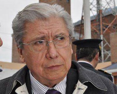 Billoni admite posibles vetos a ley provincial de educaci�n