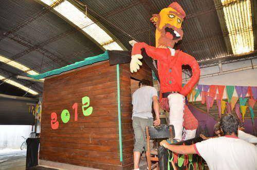 Se realizar� hoy una nueva edici�n de la tradicional Far�ndula Estudiantil