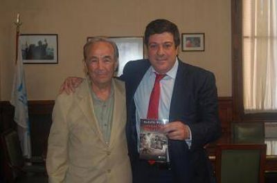 Mariotto recibi� a sobreviviente del fusilamiento de Jos� Le�n Su�rez