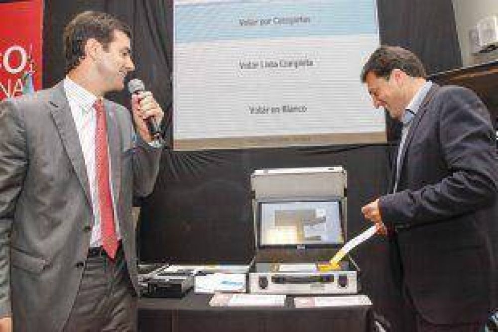 Massa y Urtubey impulsan el voto electr�nico