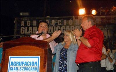 Con el pedido de una nueva reelecci�n para el intendente se lanz� la Agrupaci�n Gladys Z�ccaro