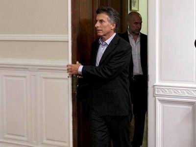 Macri recibi� a opositores y pidi� declarar la "emergencia del subte"