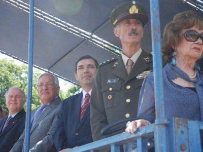 Conmemoraron la autonom�a de la provincia 