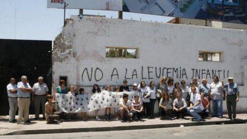 Vecinos de barrio Sur quieren �en papeles y firmada� la suspensi�n de la planta de energ�a   