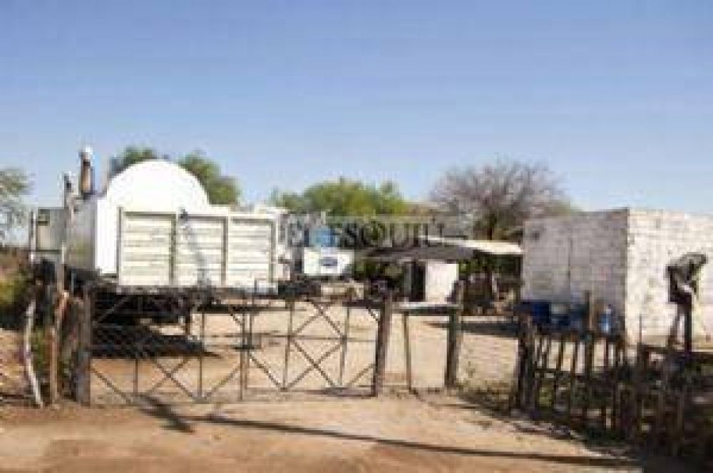 Caos en Chumbicha: vecinos reclaman la reposici�n del servicio de energ�a 